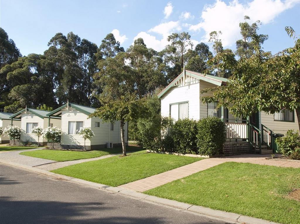 Warragul Gardens Holiday Park Luaran gambar