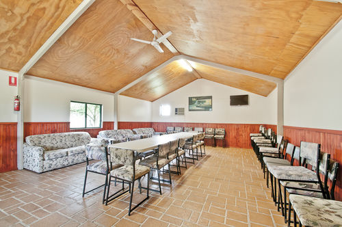 Warragul Gardens Holiday Park Luaran gambar