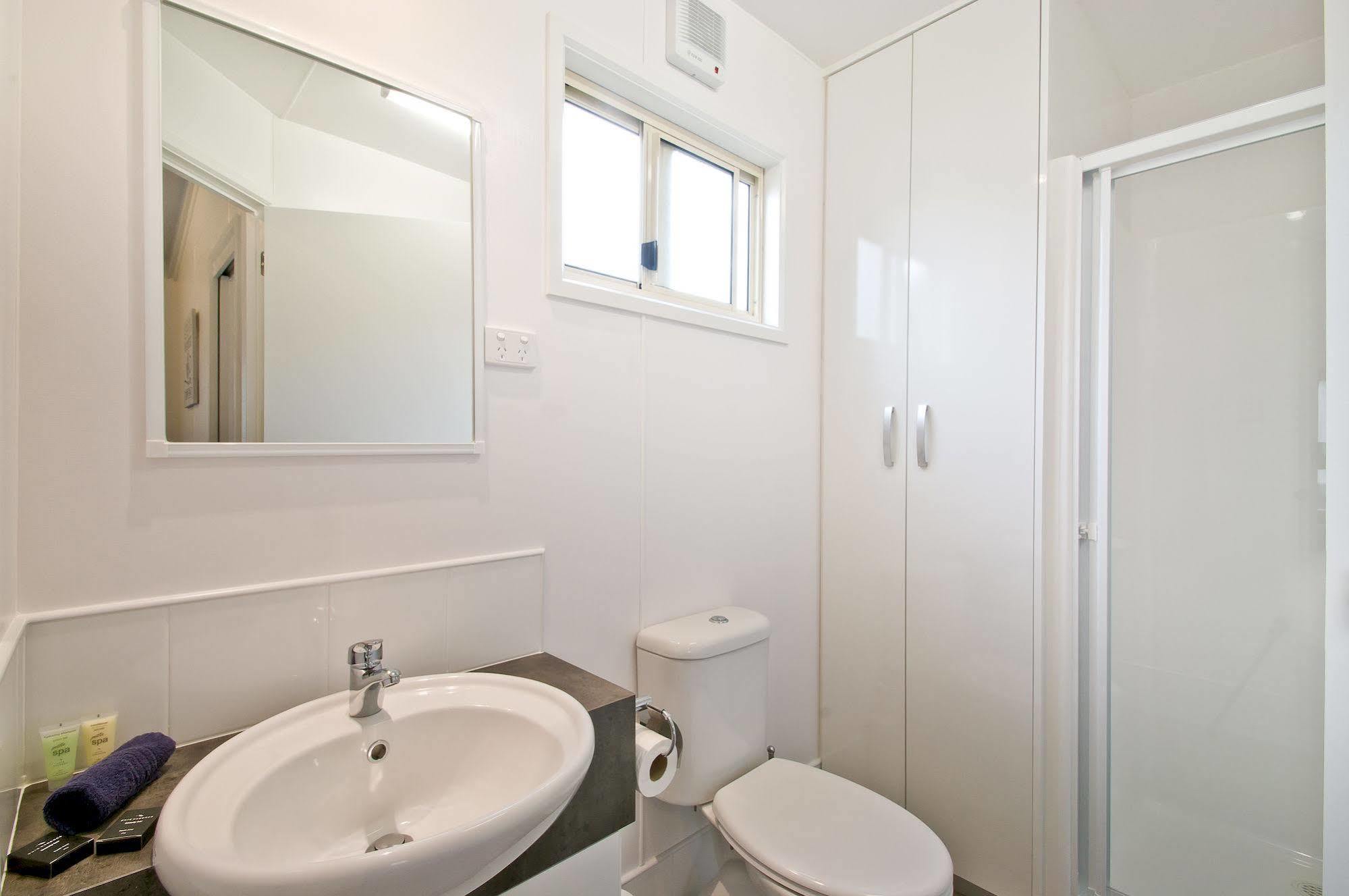 Warragul Gardens Holiday Park Luaran gambar