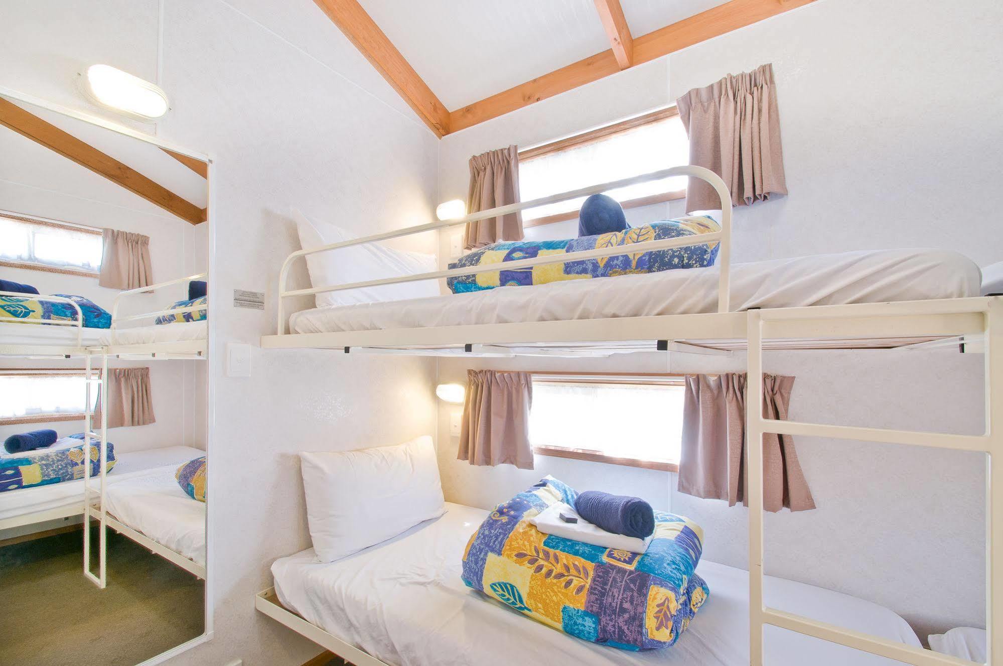 Warragul Gardens Holiday Park Luaran gambar